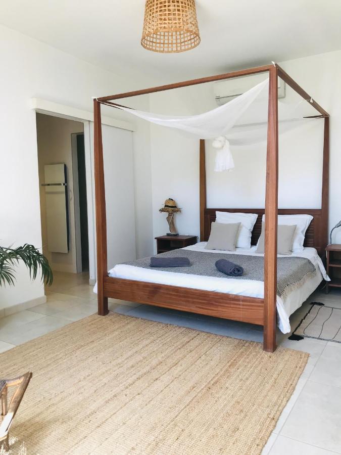 Ferme St Pierre 2 Suites Avec Repas, Piscine, Clim, Cheminee Ou Baignoire Spa Chabeuil Ngoại thất bức ảnh