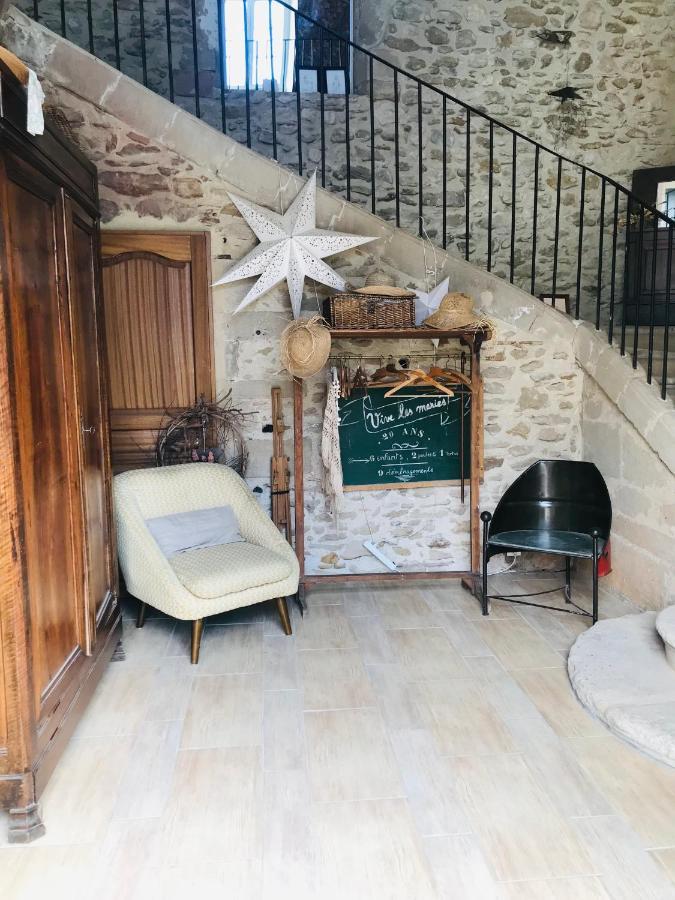 Ferme St Pierre 2 Suites Avec Repas, Piscine, Clim, Cheminee Ou Baignoire Spa Chabeuil Ngoại thất bức ảnh
